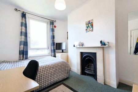 5 bedroom terraced house to rent - Photo 2