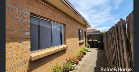 Affordable Living! - Photo 4