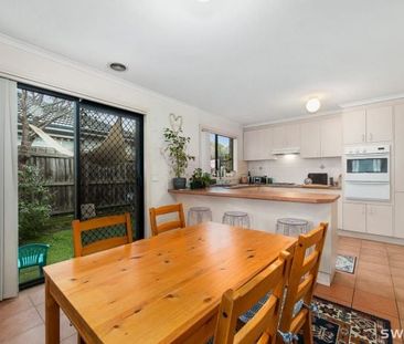 Immaculate 2 bedroom home - Photo 6