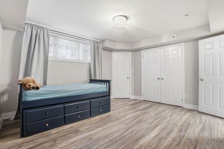 For Lease - 2420 Baronwood Drive Unit# 8-01, Oakville, Ontario - Photo 3