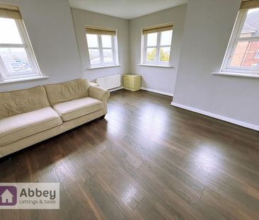 2 bedroom flat to rent - Photo 3