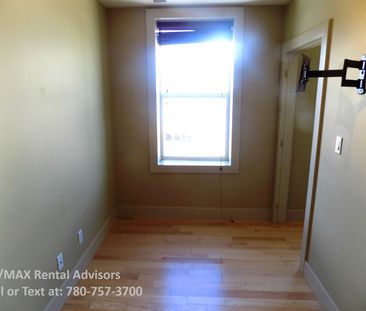 #204 10536 110 Street Northwest - Photo 2