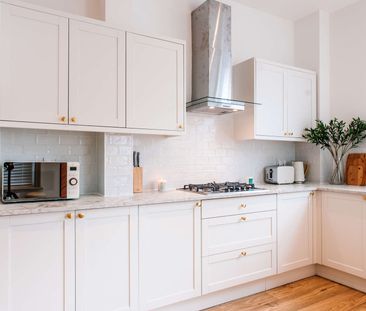 Parliament Street Unit 4 - Photo 3