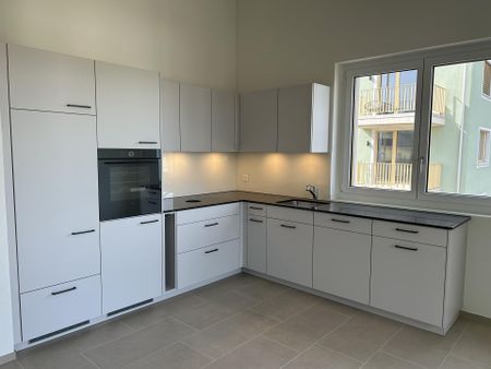 2.5-Zimmer-Neubauwohnung mit Balkon/Sitzplatz - Photo 2