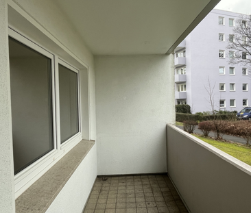 !!Schnell sein!! *Frisch renoviert* Helle 2-Zimmerwohnung mit BALKO... - Photo 5