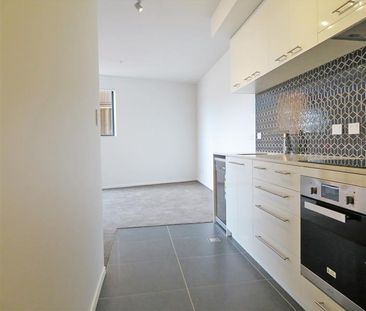 THE FIREMAN'S APARTMENTS - PETONE - Photo 3