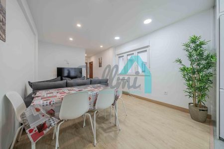 Alquiler de piso en Calle Arquitecto Tioda - Photo 5