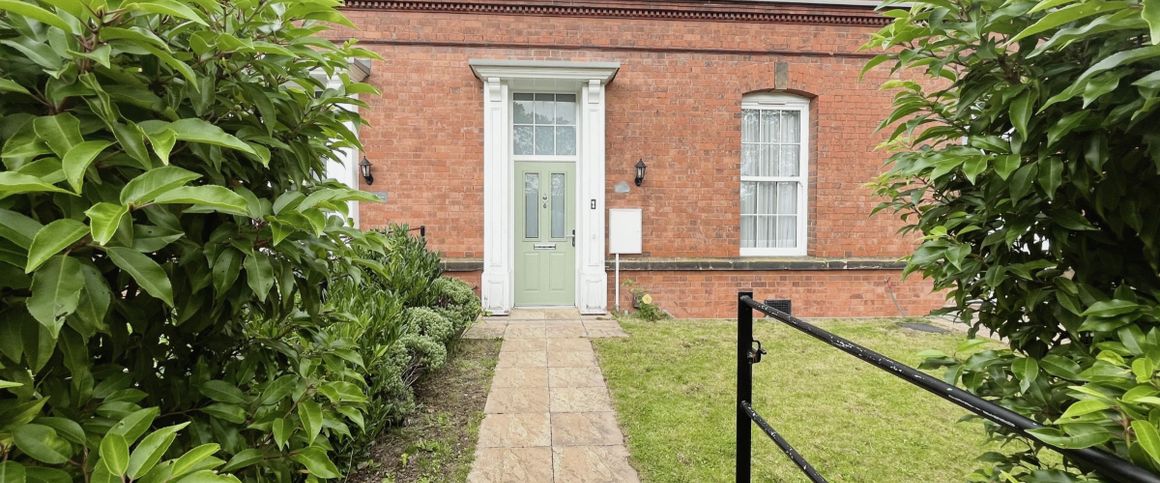 1 bed terraced house to rent in Elmdon Drive, Leicester - Photo 1