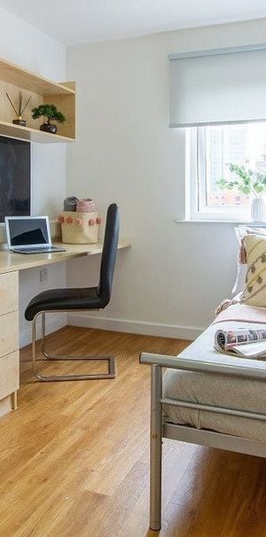 Room in a Shared Flat, Mansion Canalside A, B19 - Photo 1