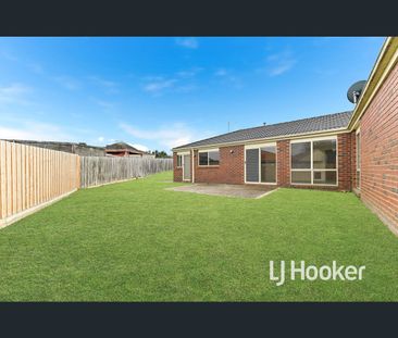 7 Ashmore Avenue, Narre Warren South, Vic 3805 - Photo 6