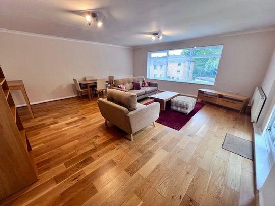 3 bedroom apartment to rent - Photo 1