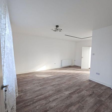 2 bed terraced house to rent in NE12 - Photo 4