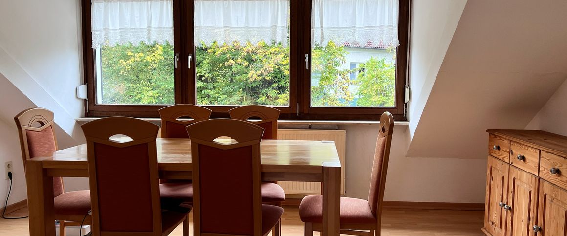 Viel Platz für die Familie, das Home-Office, die Großeltern ... - Foto 1