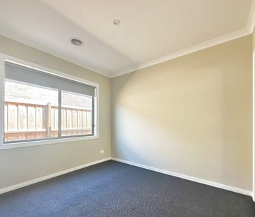 Excellent living with excellent location!!! - Photo 5