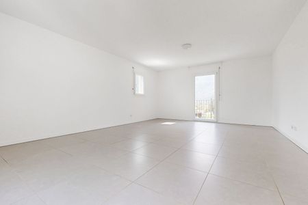 Ampio 3.5 locali a Cresciano - Foto 3