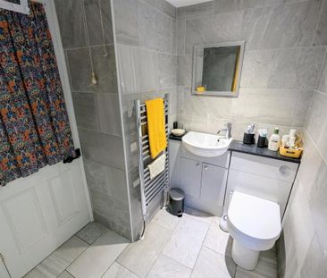 Rupertswood Terrace, Ilfracombe - Photo 5