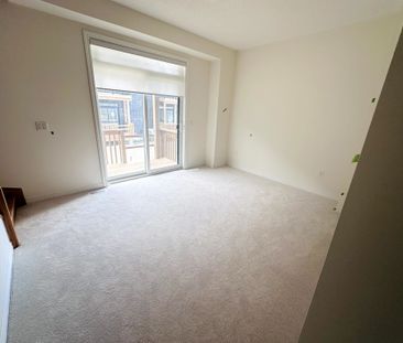 For Lease - 33 Drainie Street, Vaughan, Ontario - Photo 5