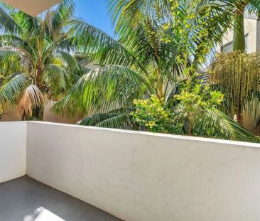 Fabulous two bedroom apartment in Vaucluse - Photo 3