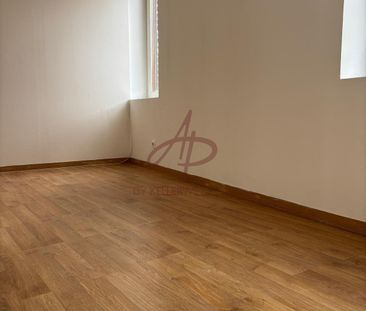 Location Appartement 2 pièces 50m² TOURCOING 59200 - Photo 2