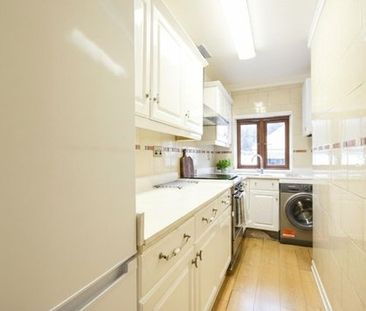 North Street, Romford, RM1 - Photo 5