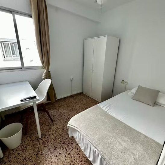 Carrer Félix del Río, Valencia, Valencian Community 46025 - Photo 1