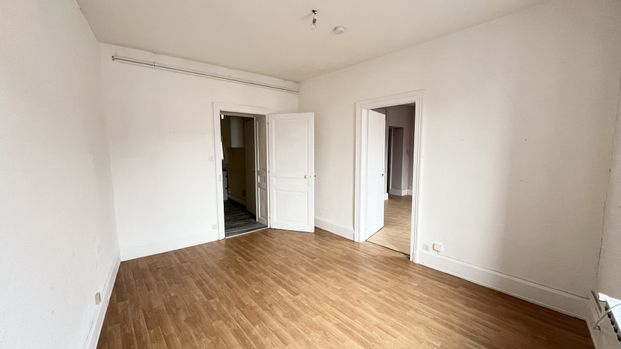 Location Appartement 2 pièces 40m² REMIREMONT 88200 - Photo 1