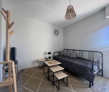 Appartement meublé type 1 bis de 26 m2 balcon et parking. - Photo 1