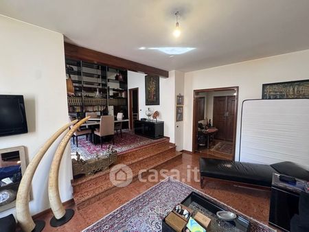 Appartamento in Affitto in Via del Monte a Bologna - Foto 2