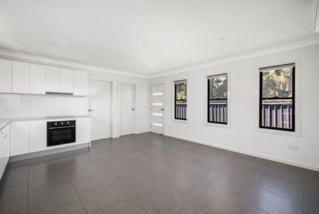 Modern 2 Bedroom Granny Flat - Photo 2