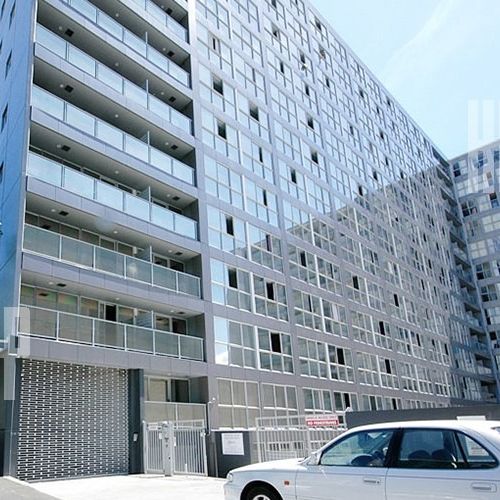 Freshly refurbished! 3 bedroom unit @ HAVARD - Photo 1