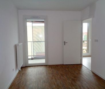 Location Appartement 2 pièces 42m² LILLE 59000 - Photo 2