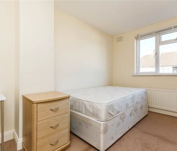 Mortimer Road, - Photo 1