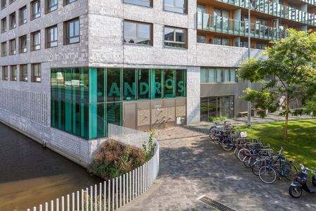 Appartement te huur: Carolina MacGillavrylaan 306 1098 XB Amsterdam - Photo 2