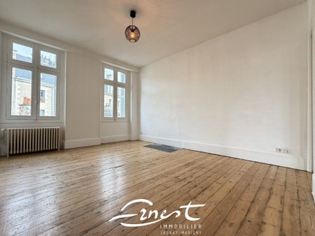 Location Appartement 2 pièces 46m² POITIERS 86000 - Photo 2