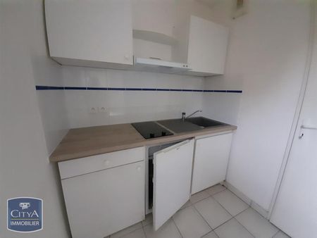 Location Appartement 1 pièce 34m² VILLENEUVE SUR LOT 47300 - Photo 3