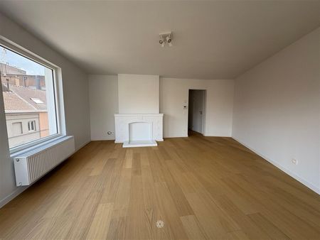 Appartement met trendy-look op een toplocatie - Foto 2