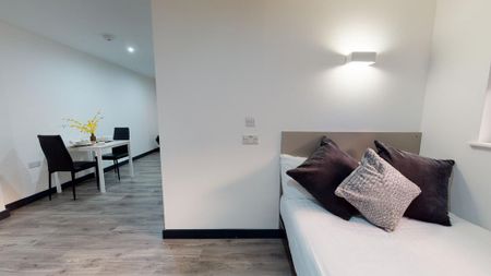 Studio to rent - Photo 4