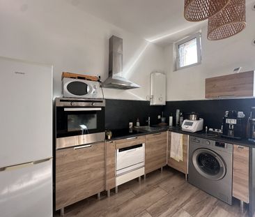 Location Appartement 3 pièces 57m² SETE 34200 - Photo 5