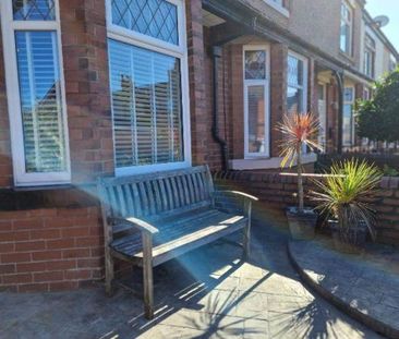 3 bedroom terraced house to rent - Photo 4