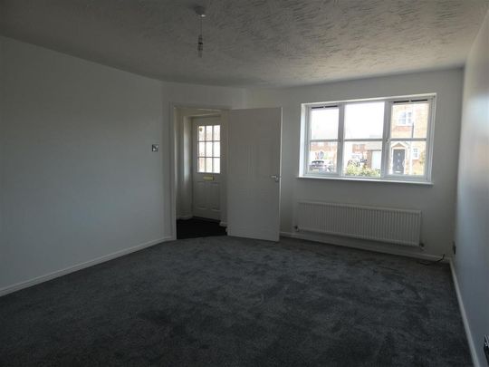 3 bedroom townhouse to rent - Photo 1