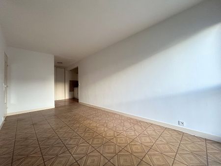 Location Appartement 2 pièces 42m² - Photo 2