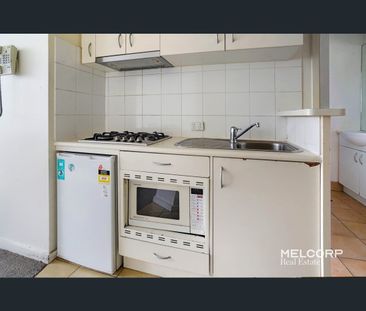 1210/570 Lygon Street, Carlton, Vic 3053 - Photo 6