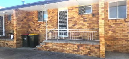SOUTH TAMWORTH - Tidy One Bedroom Unit - Photo 3