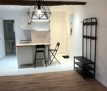 Location Appartement 1 pièce 29m² - Photo 2