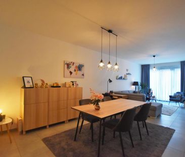 Gelijkvloers 2 slk. app met terras, tuin en ondergronds: P+B - Foto 2