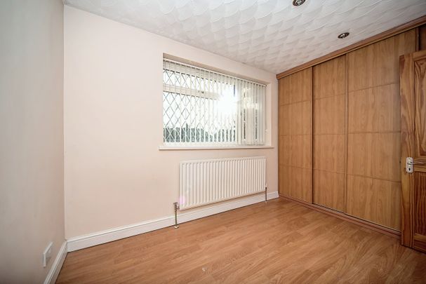 5 bedroom semi-detached to rent Henderson Way, Bedford, MK42 8NP - Photo 1