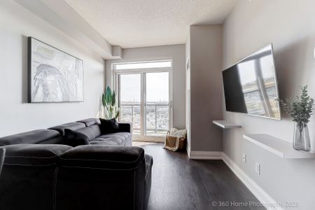 For Lease - 3700 highway 7 Highway Unit# 1104, Vaughan, Ontario - Photo 3