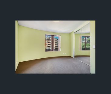 THE CLIFTON - ONE BEDROOM WITH A/C & LARGE BALCONY - Photo 2