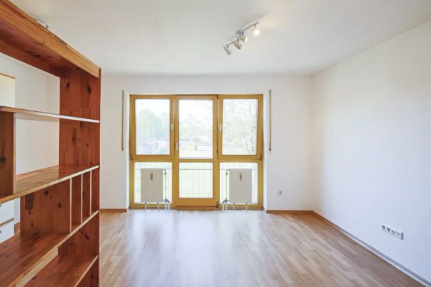 Helles, freundliches Appartement mit EBK in Augsburg-Inningen - Foto 1