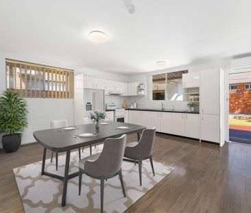 Well Presented Family Home - Photo 4